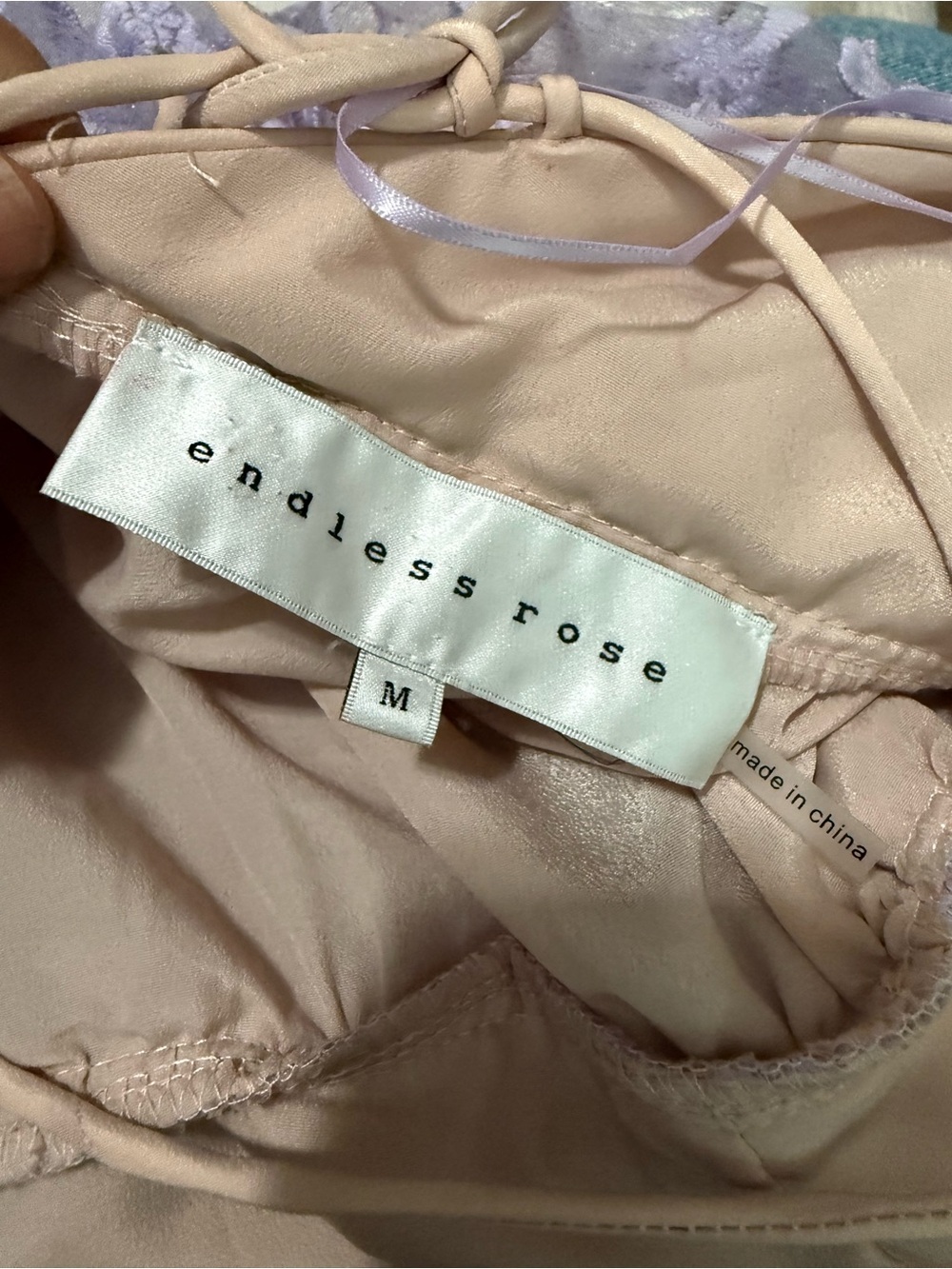 Floral Embroidered Tiered Lace
Midi Dress
Endless Rose - Picture 5 of 6